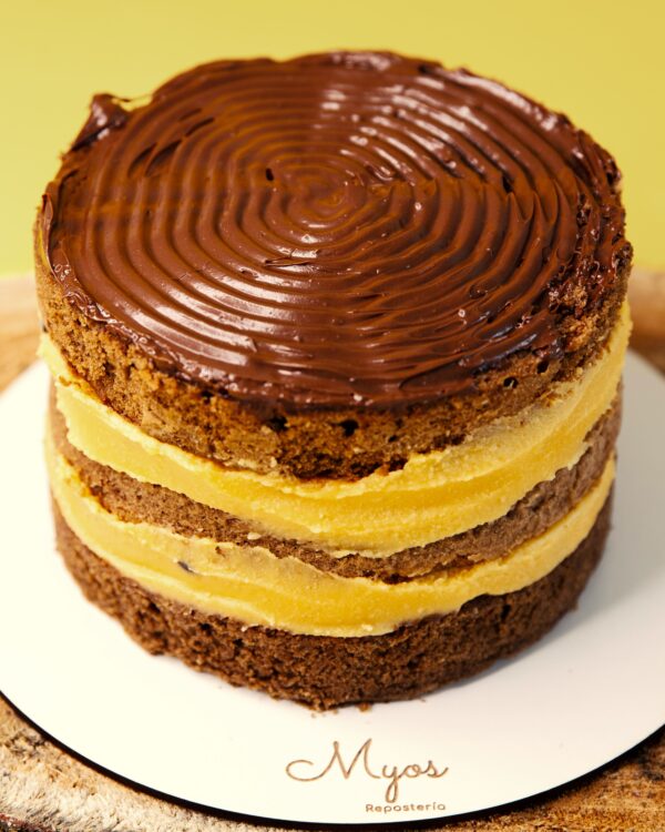 Torta de Chocolate con Maracuyá Ibagué - Imagen 2